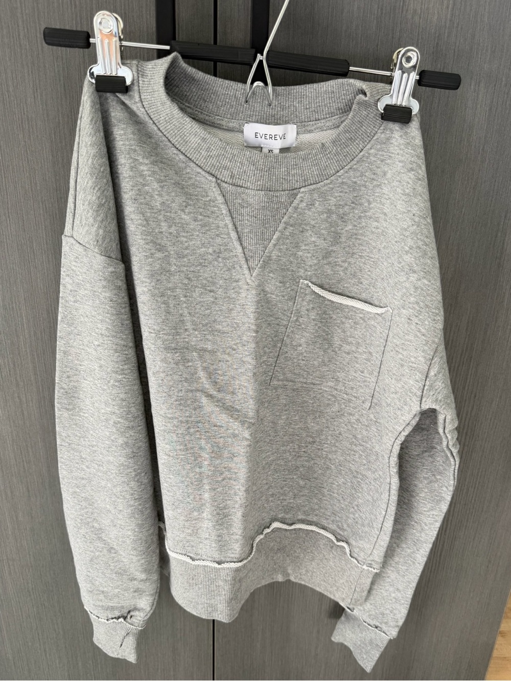 Evereve Charlotte Washed Pocket Crew